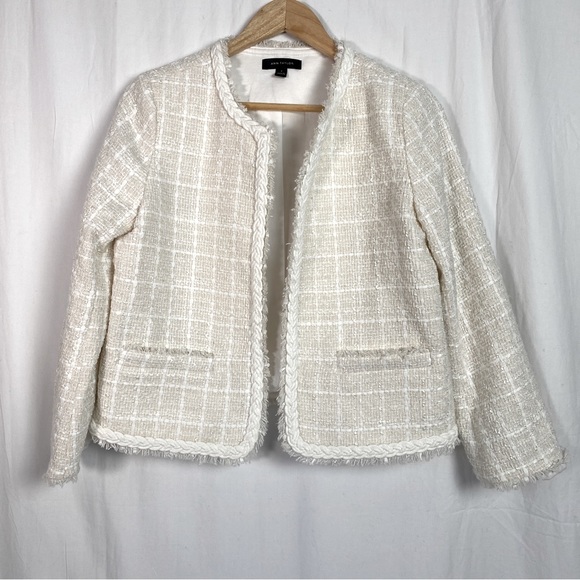 Ann Taylor Braided Trim White Tweed Jacket with eyelet closure. Size 4. NWOT. - Picture 4 of 10